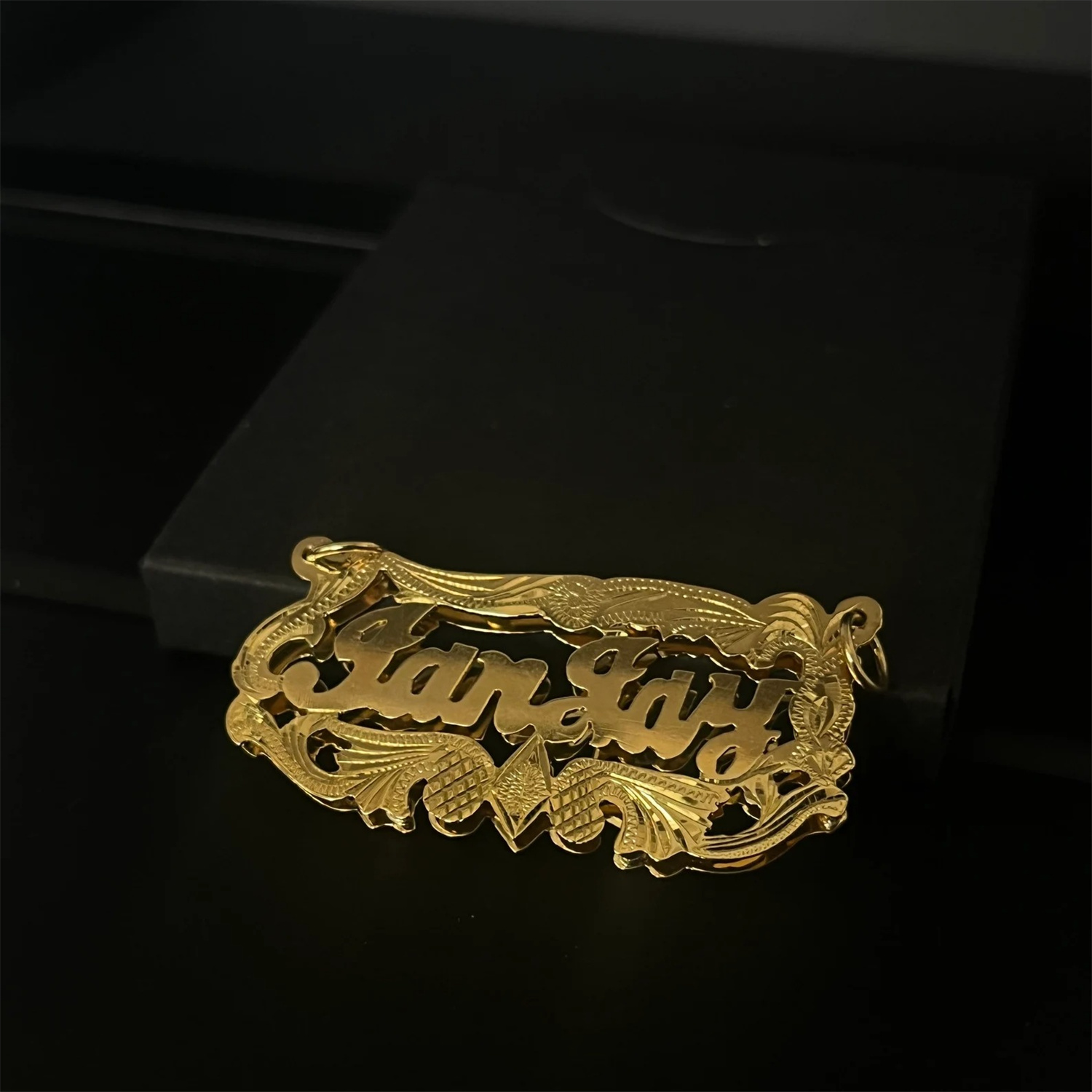 مخصص 18K مطلية بالذهب لوحة اسم - مراجعة 3D Printing Gold وسعره