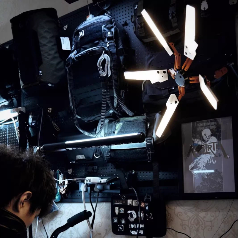 مصباح LED للتحكم عن بعد على شك - مراجعة 3D Printing Yourself وسعره
